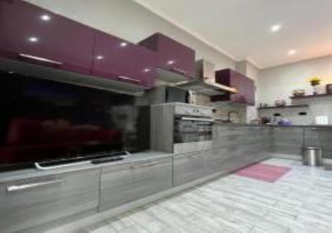 ונאריה ריאלה Casa Vacanza Glicine מראה חיצוני תמונה
