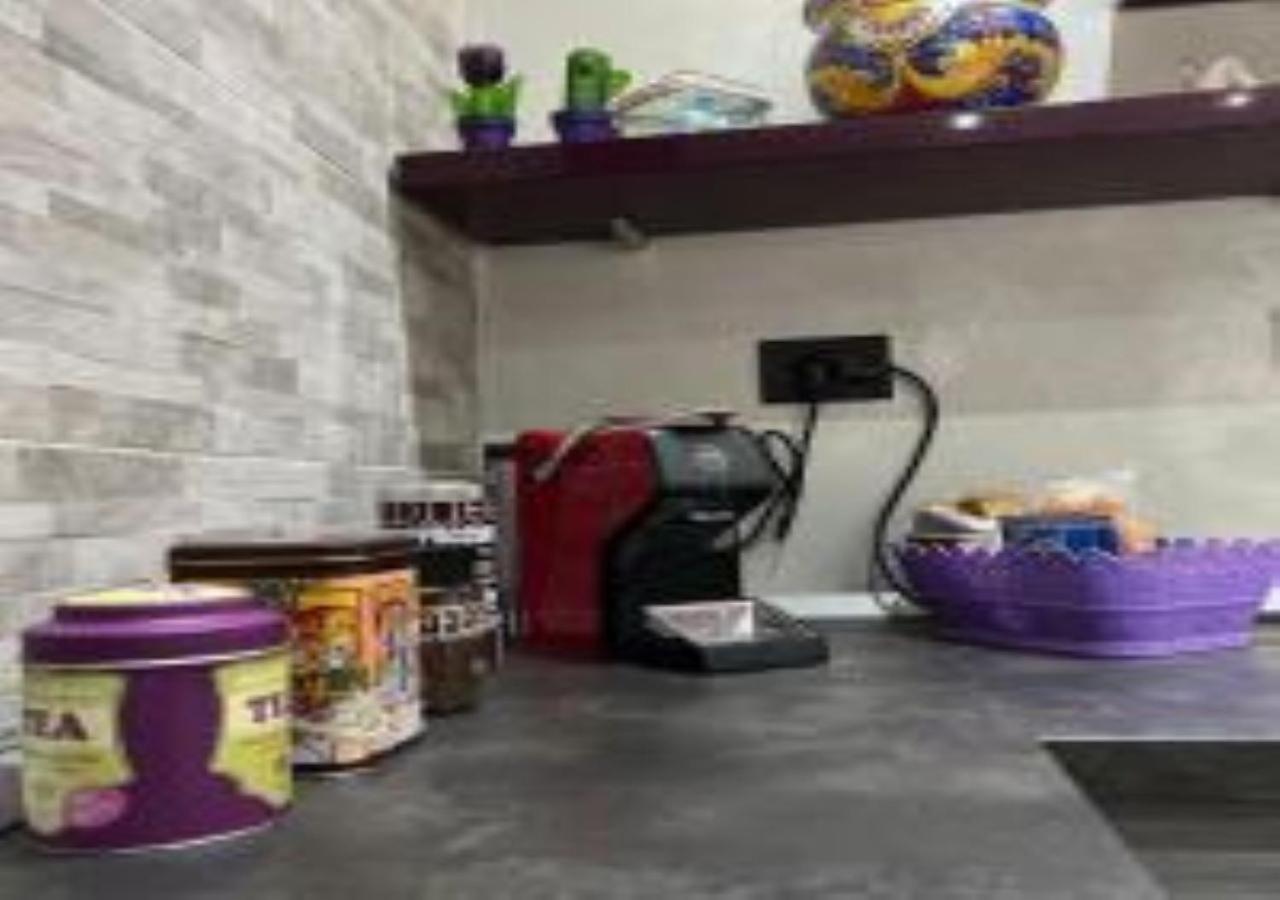 ונאריה ריאלה Casa Vacanza Glicine מראה חיצוני תמונה